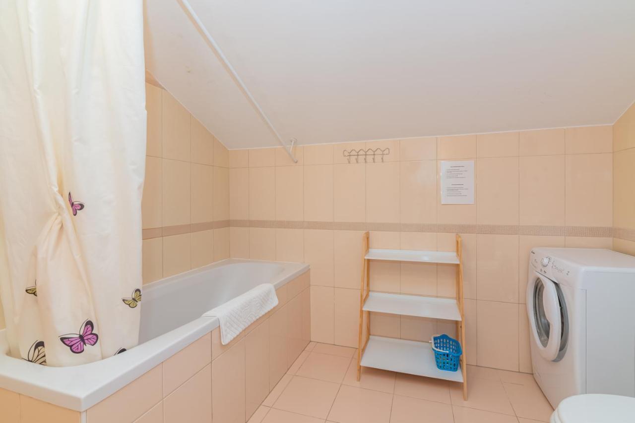 Apartment Mimoza 6, Baska, Krk Екстер'єр фото